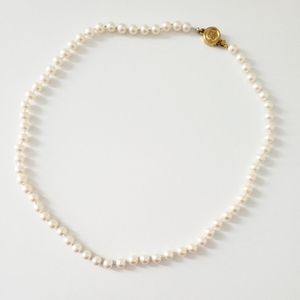 Vintage Faux Pearl Necklace
